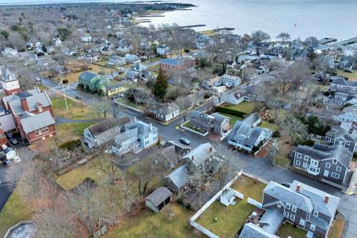 Mattapoisett House | The Mattapoisett Escape, Steps to Beach & Town