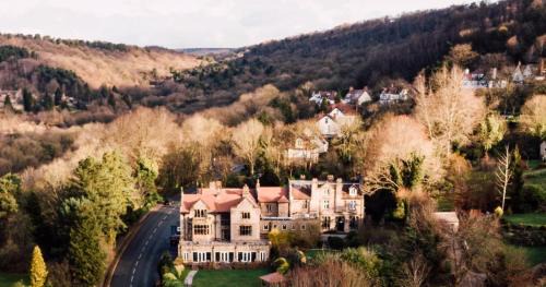 Grindleford Hotel | Discover The Maynard: Family-Friendly Stay with Dining