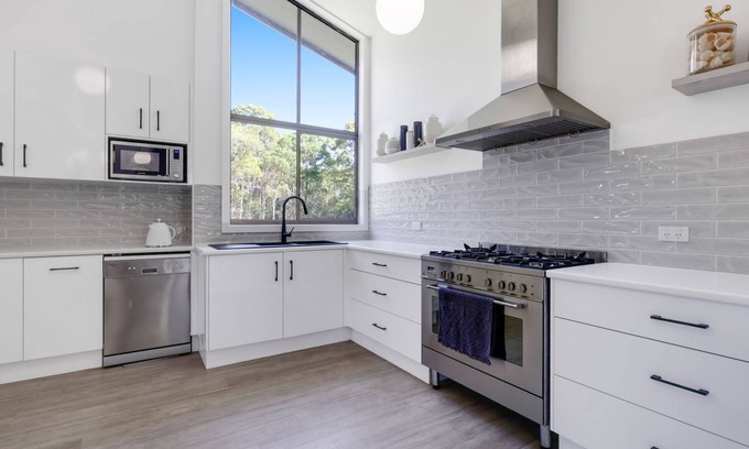 Falls Creek House | Experience Tranquility at The Mediterranean with Pool Access