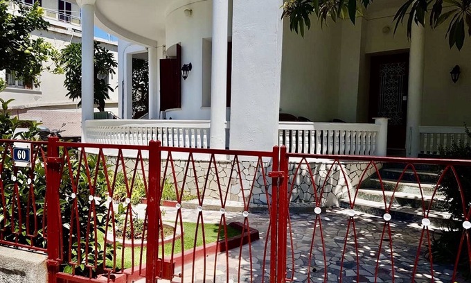 Rhodes Town House | Guest Rated 10/10: The Metropolis Residence in Rhodes