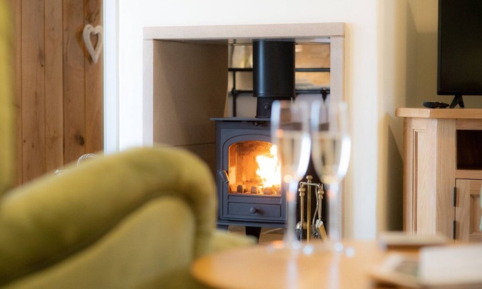Sheldon Cottage | Discover The Milking Parlour: A Perfect Retreat for Two