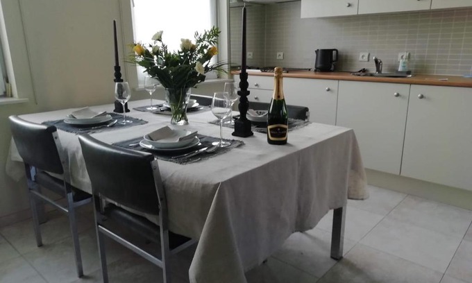 Ravels House | Discover The Mill 2380: Guest Rated 9.1/10 Experience