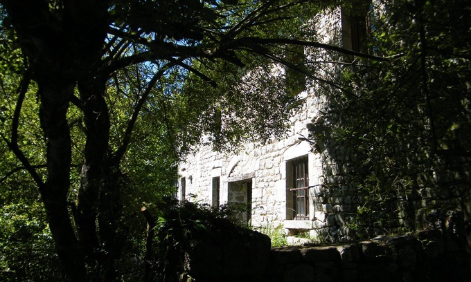 Saint-Avit-de-Tardes House | Relax at The Mill of Chet: Family-Friendly Lake Retreat