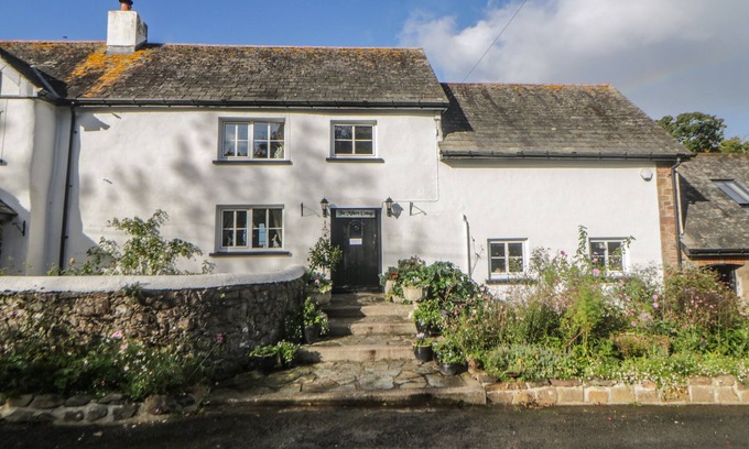 East Portlemouth Cottage | Cozy Miller's Cottage with Open Fire & Pet-Friendly Comfort