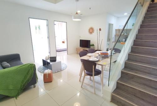 Petaling Jaya Apartment | Pet-Friendly Retreat at The Minimalist @ Icon City, PJ