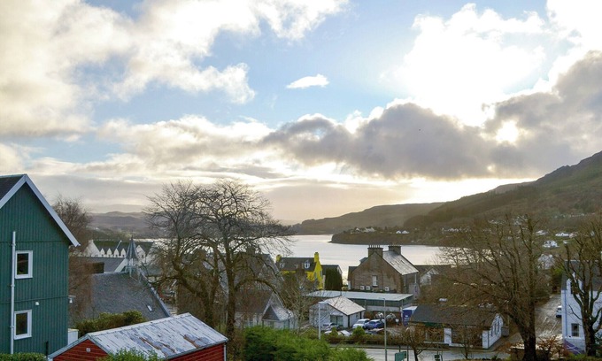 Achachork Cottage | Ideal Getaway for Relaxing Short Breaks or Holidays