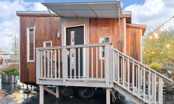 Kerns Hotel | Modern Tiny Home Experience with Pool and Spa Amenities