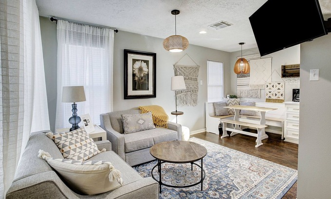 Houston Heights House | Discover the Modern Farmhouse Escape in Historic Houston Heights