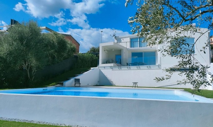 Arbatax Villa | Experience Modern Elegance at The Modern House - Porto Frailis Bay