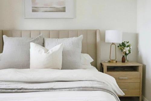 Bathurst House | Modern Victorian Retreat: Pet & Child Friendly, 8.8/10!
