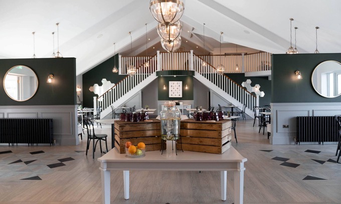 Chittlehamholt Cottage | Relax at The Mole Resort: Ideal for Families & Pets