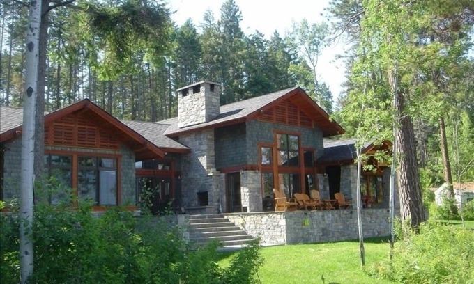 Finley Point House | Unforgettable Waterfront Retreat at Flathead Lake