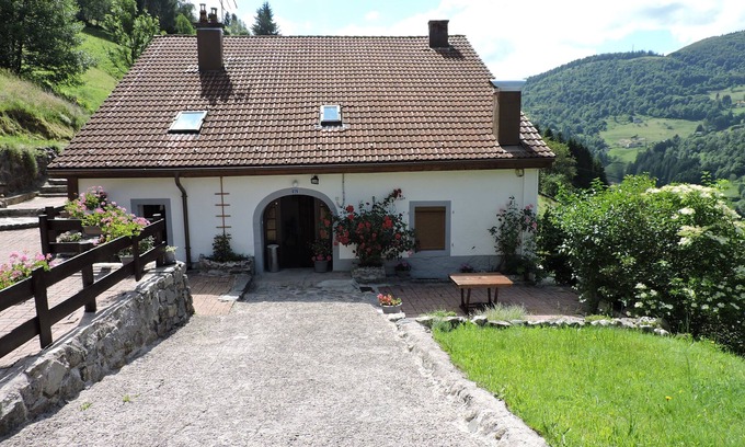 Bussang House | Unforgettable Mountain Retreat with Family-Friendly Amenities