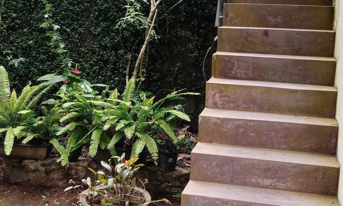 Wanchawala Villa | Nature Retreat: Family-Friendly with Pet Amenities