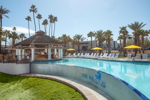 Lake Havasu City Resort | Cozy Nautical Beachfront Resort with Private Ocean Access