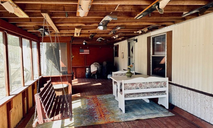Wappapello House | Experience The Nest: Cozy Lake House Near Lake Wappapello