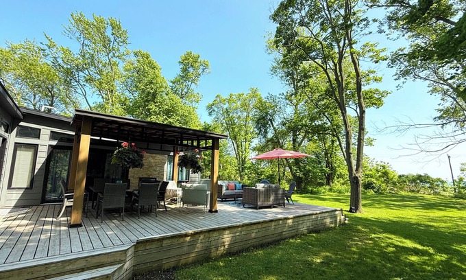 Amherstburg Cottage | Serene Waterfront Cottage in a Conservation Oasis