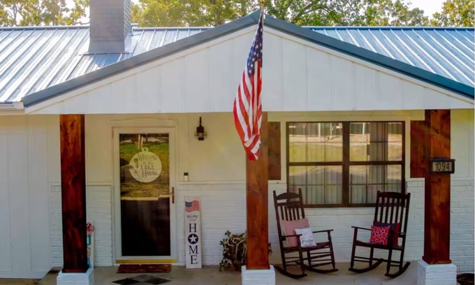 Dogwood Park House | The Nest at Lake Norfork!