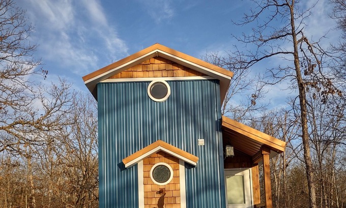 Troy Cabin | Reconnect at The Nest: Spa Retreat for Couples