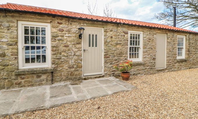 Richmond Cottage | Pet-Friendly Getaway: The Netty Cottage in Richmond