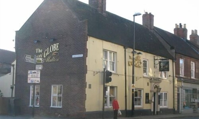 Malton Hotel | Welcoming Stay at The New Globe Inn with Breakfast Included