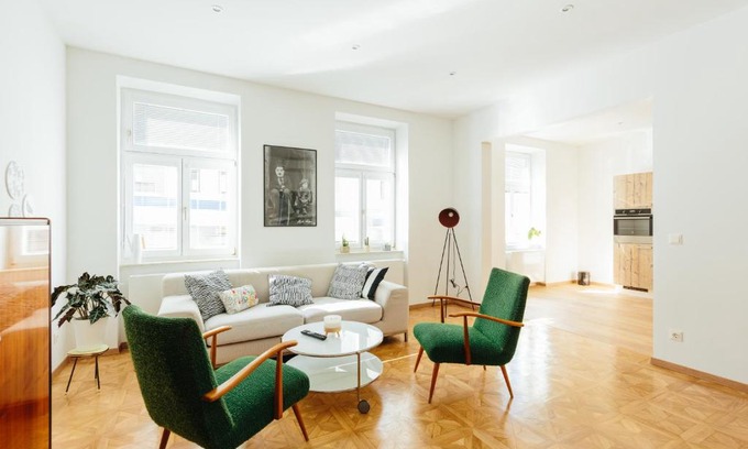 Funfhaus Apartment | Family-Friendly Escape at The newPAST Apartments