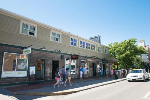 Yachting Village Apartment | Guest Rated 9.6: The Newport Lofts on Thames Street
