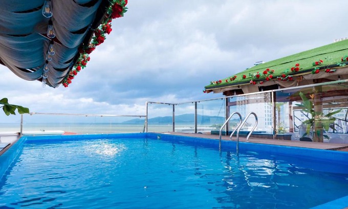 Vinh Hai Hotel | Discover Oceanfront Comfort at The Nha Trang Business Hotel