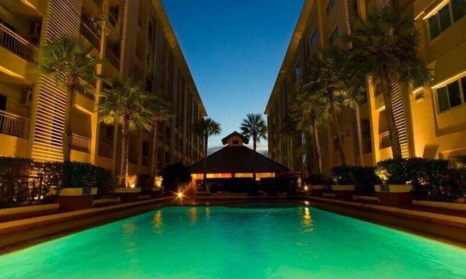 Nong Bon Hotel | Explore The Ninth Place Serviced Residence with Pool & Breakfast