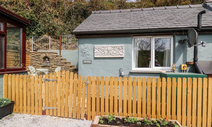 Clydey Cottage | Pet-Friendly Retreat at The Nook with Garden in Cenarth