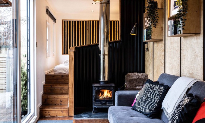 Exeter Cabin | Relaxing Retreat at The Nook: Hot Tub & Sauna Bliss