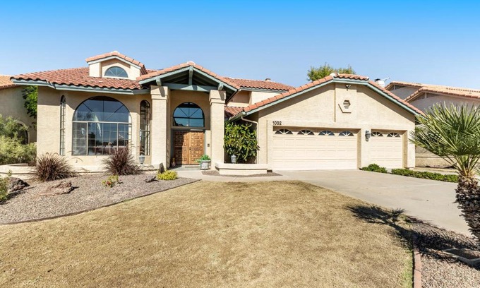 North Mountain House | Discover The Oasis on Braeburn Drive with Pool & Hot Tub