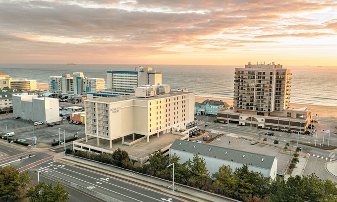 Northeast Virginia Beach Apartment | Experience Oceanfront Comfort at The Ocean Key Resort