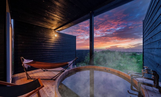 Kojohama House | Experience The Ocean Vista: 5-Star Spa Retreat Awaits!