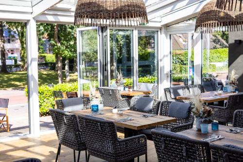 Timmendorfer Strand Hotel | Pet-Friendly Getaway at The Oceans - Guest Rated 8/10