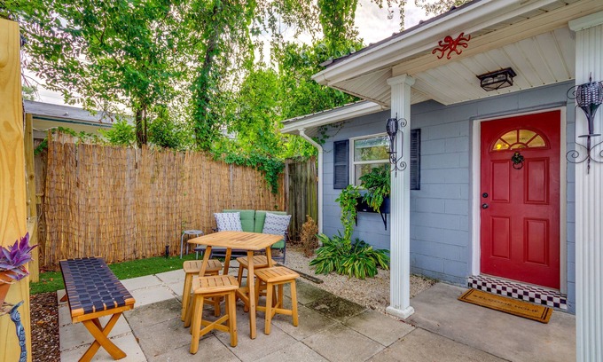 South Pensacola House | Discover The Octopus House: A Cozy Retreat in Pensacola