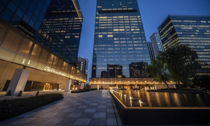 Toranomon Hotel | Discover The Okura Tokyo: 5-Star Experience Awaits!