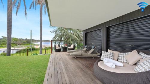 Currarong House | Pet-Friendly Retreat at The Old Bottleshop - Rated 9/10