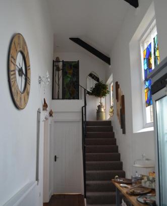 Stoke Bruerne Bed & Breakfast | Discover The Old Chapel Stoke Bruerne - Guest Rated 9.7