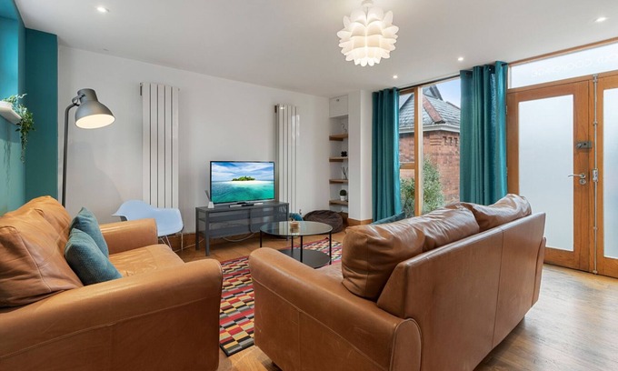 Exeter House | Guest Rated 10/10: The Old Cooperage with Family-Friendly Amenities