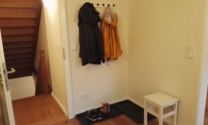 Goettingen Apartment | Discover The Oben: Oceanview Apartment with Top Amenities