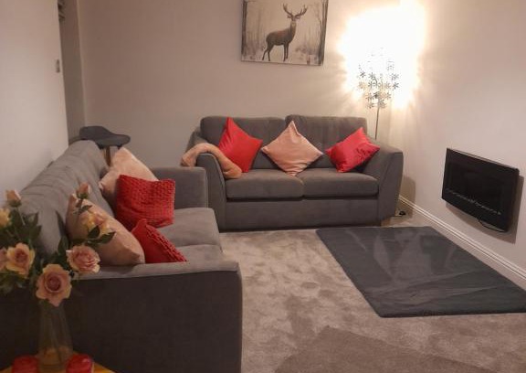 Callander Apartment | Charming The Old Post Office: Family & Pet Friendly Retreat