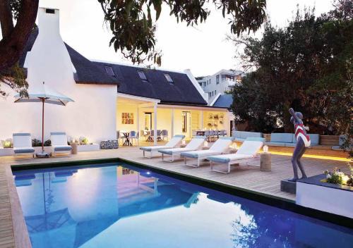 Plettenberg Bay Hotel | Experience The Old Rectory: Oceanfront Bliss Awaits