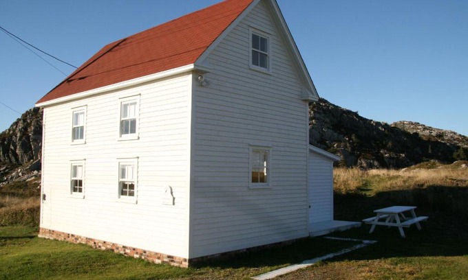 Newfoundland House | Child-Friendly Retreat at The Old Salt Box Co. - Daisy's Place