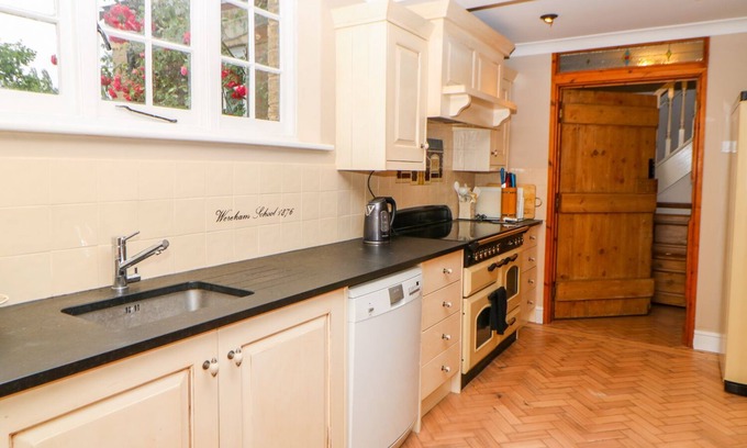 Wereham Cottage | Explore The Old School: Pet-Friendly with Kitchen Amenities