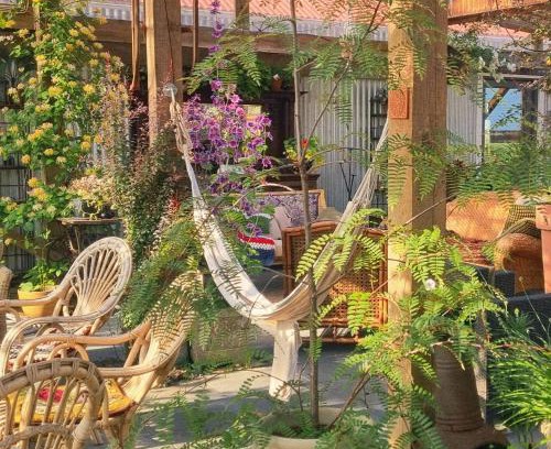 Selfoss House | Welcoming Stay at The Old School House - Gaulverjaskoli