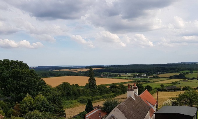 Blidworth Apartment | Idyllic Old School Loft - Rural Retreat with Scenic Views