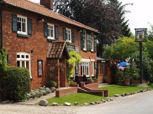 Great Cressingham Hotel | Explore The Olde Windmill Inn: Pet-Friendly & Accessible Stay