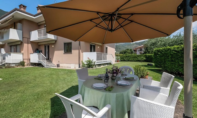 Arco Apartment | The Olive Tree Garden With Mountain View, Arco, Italy