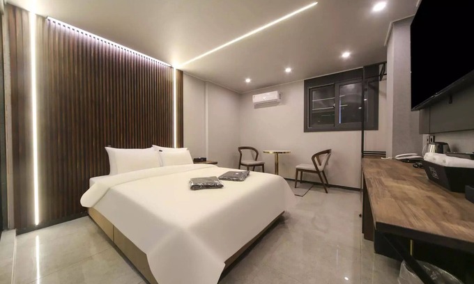 Pyeongtaek Hotel | Budget-Friendly Stays at The ON with Family Amenities